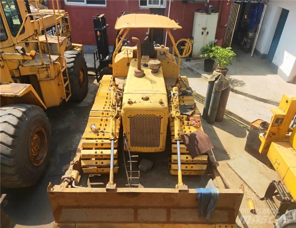 CAT D 4 E Гусеничні бульдозери