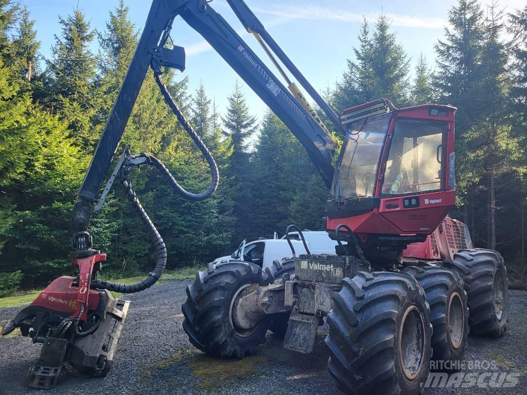 Komatsu 911.4 Харвестери