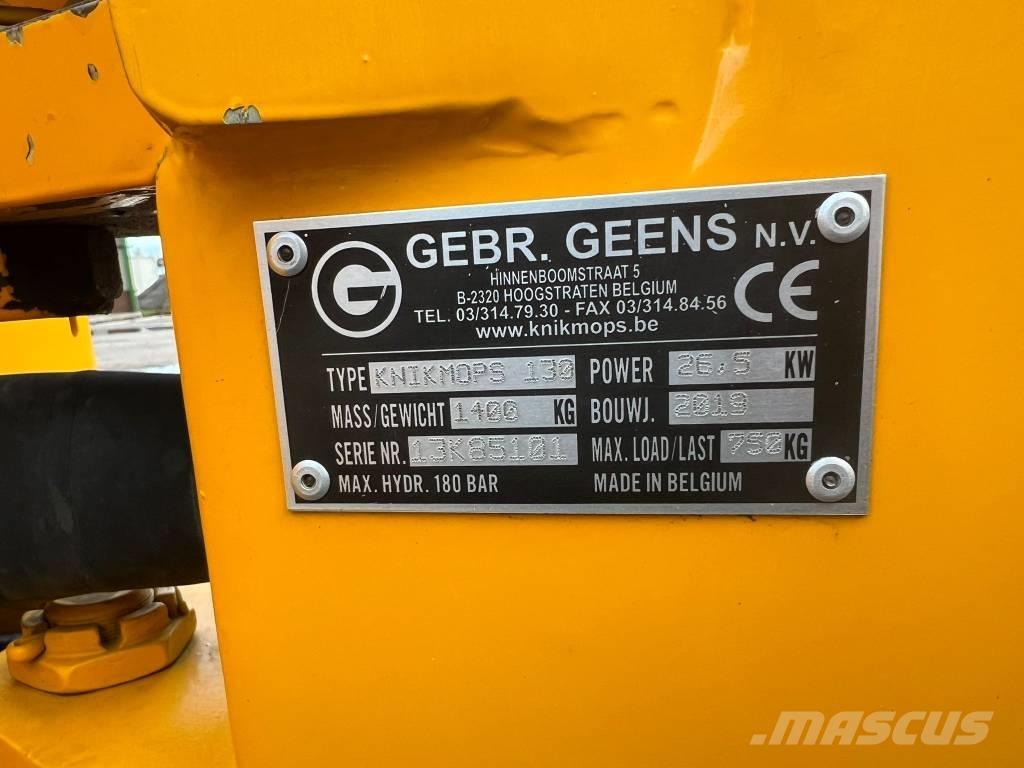 Knikmops KM 130 Малі навантажувачі
