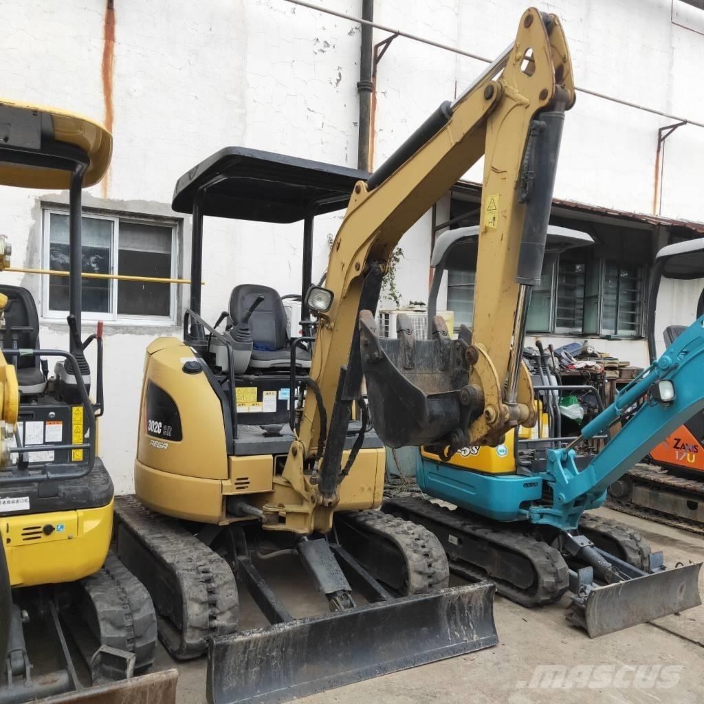 CAT 302CR Міні-екскаватори < 7т