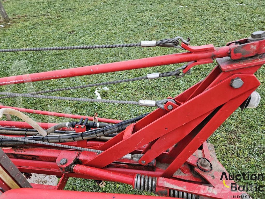 Lindus 7000 Причіпні обприскувачі