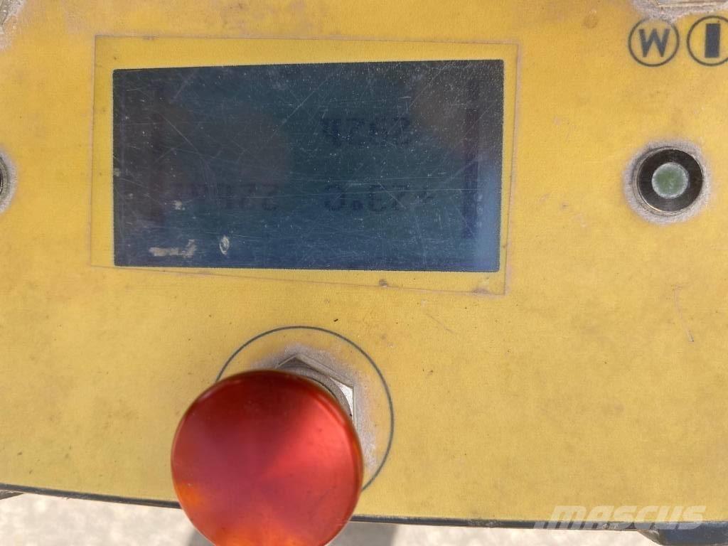 Brokk 170 Екскаватори для знесення споруд