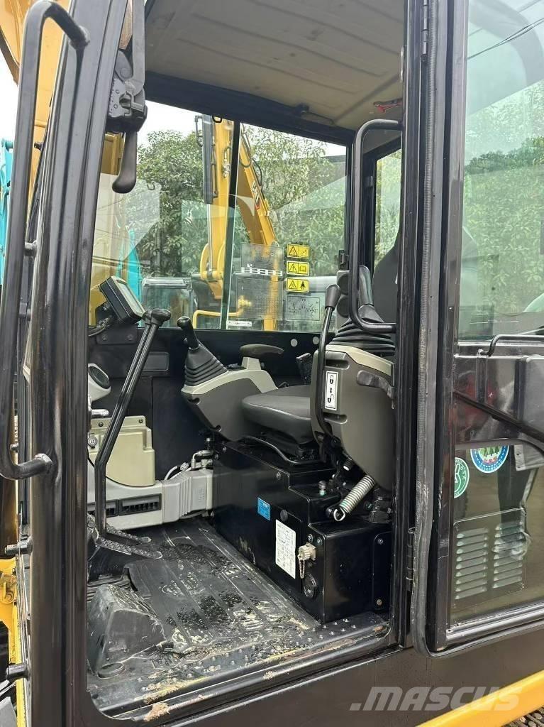 CAT 305.5E2 Міні-екскаватори < 7т