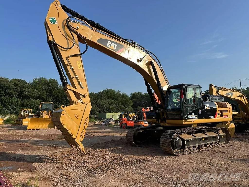 CAT 330 D Гусеничні екскаватори