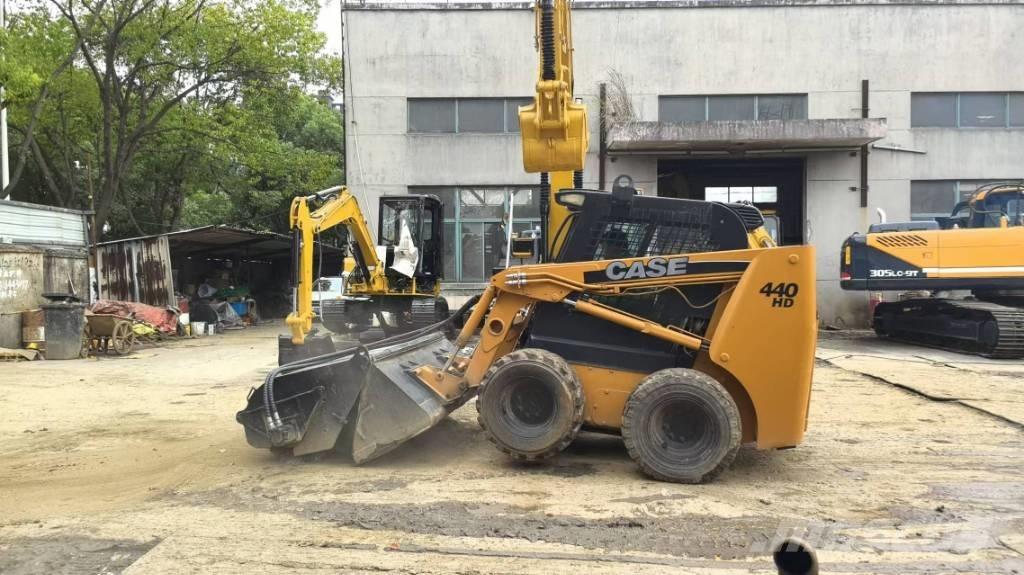 CASE 440 Міні-навантажувачі