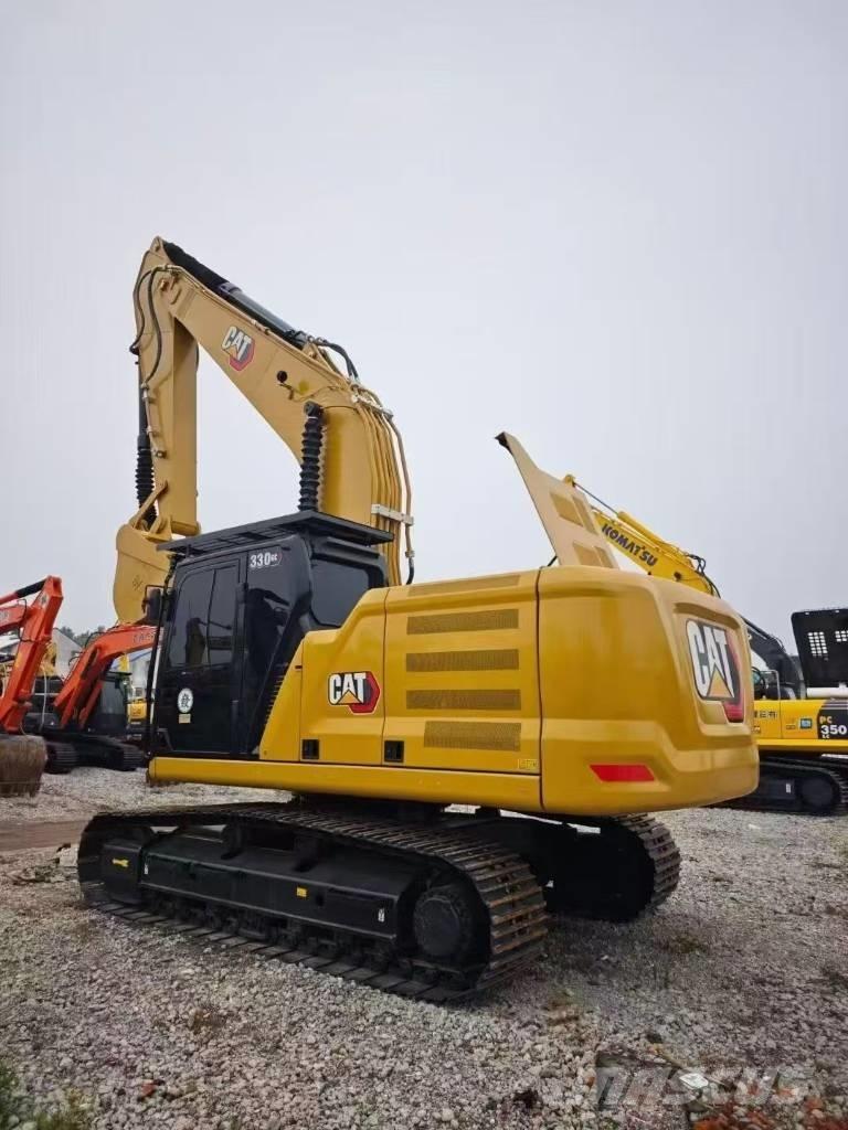 CAT 330GC Гусеничні екскаватори