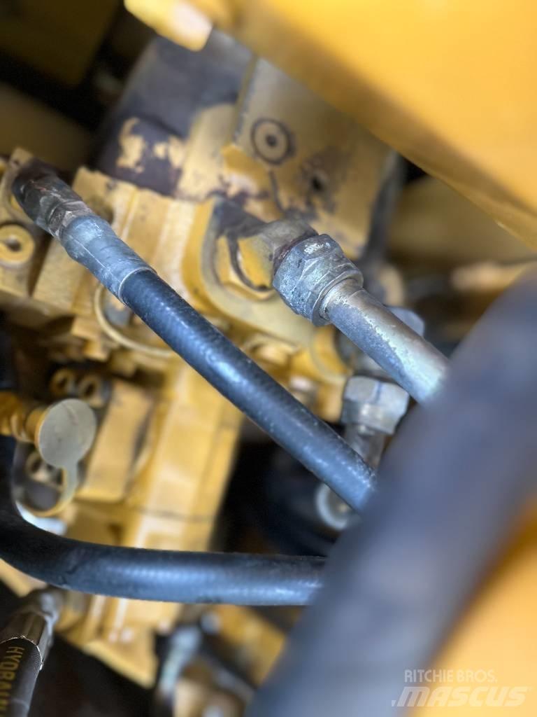 CAT 308C Гусеничні екскаватори