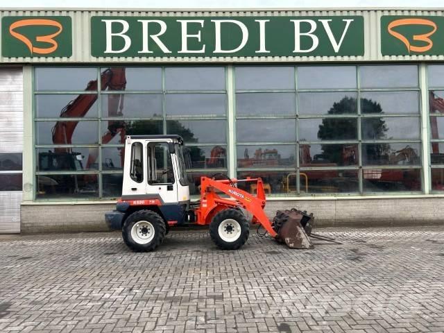 Kubota R 520 Фронтальні навантажувачі
