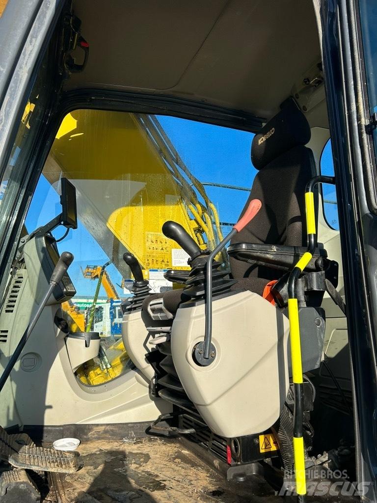 Kobelco SK210 LC-10 Гусеничні екскаватори