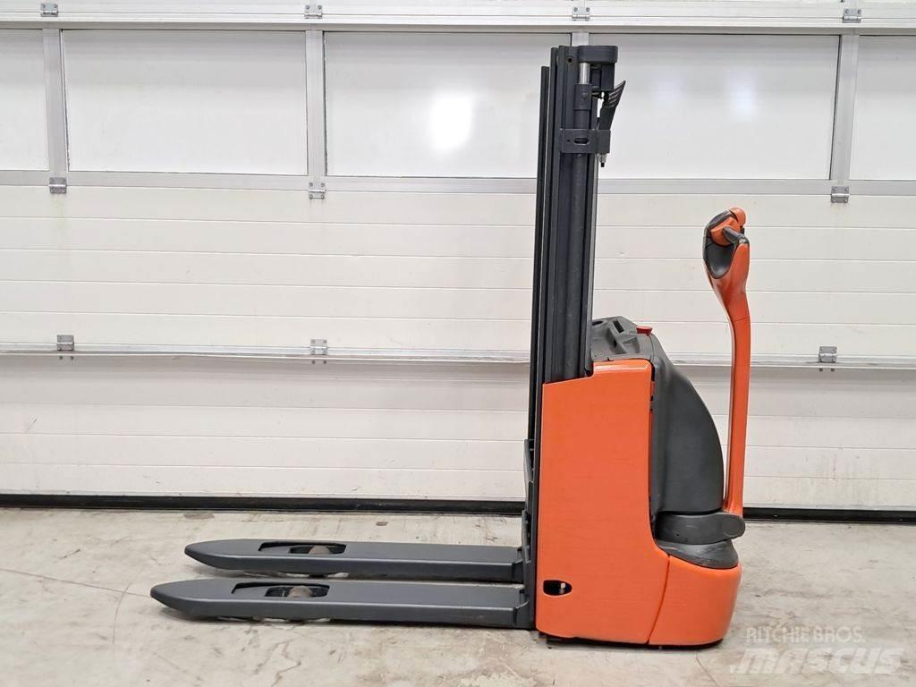 Linde L10B Ручний візок