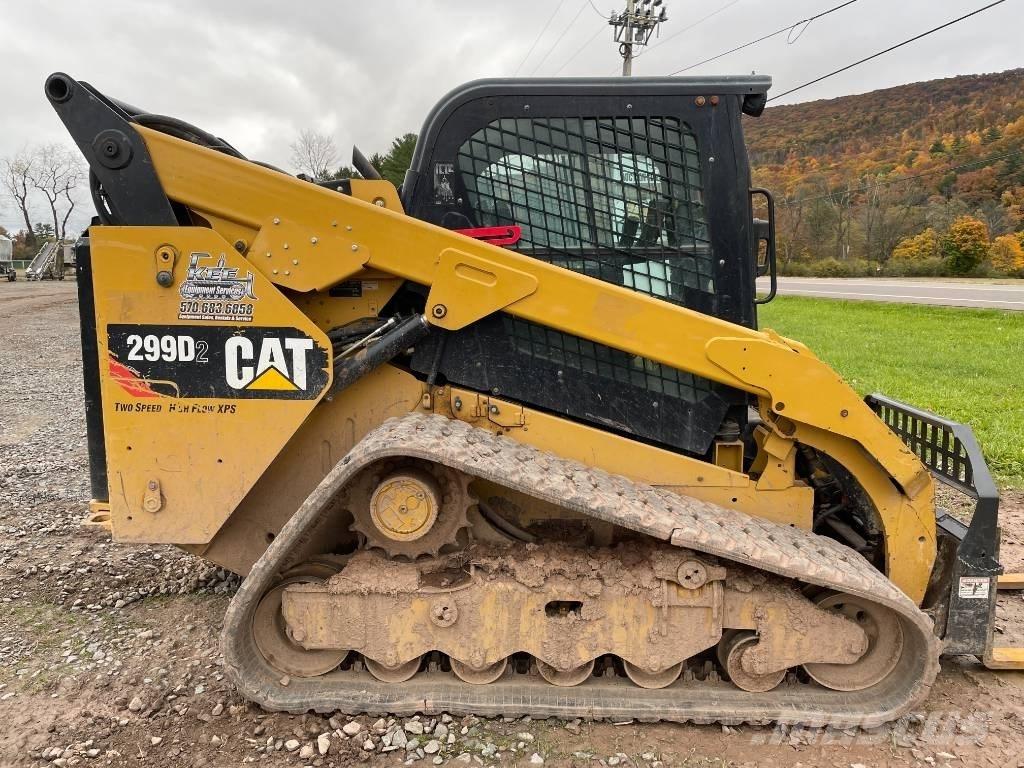CAT 299 D 2 Міні-навантажувачі