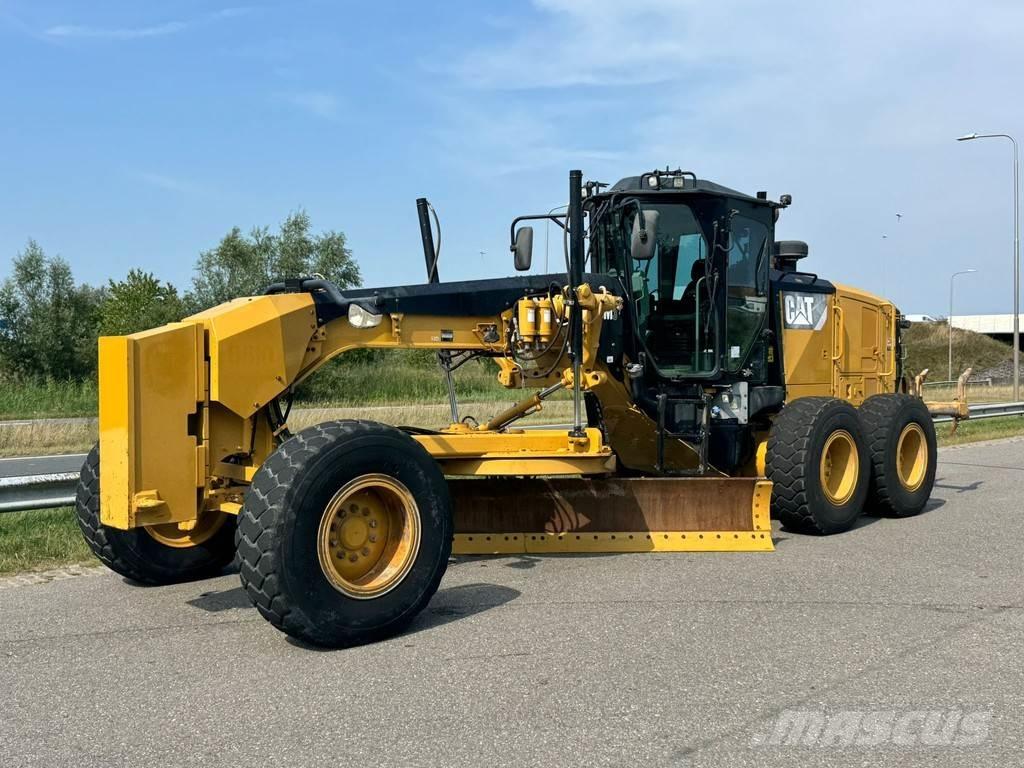 CAT 140M3 Грейдери