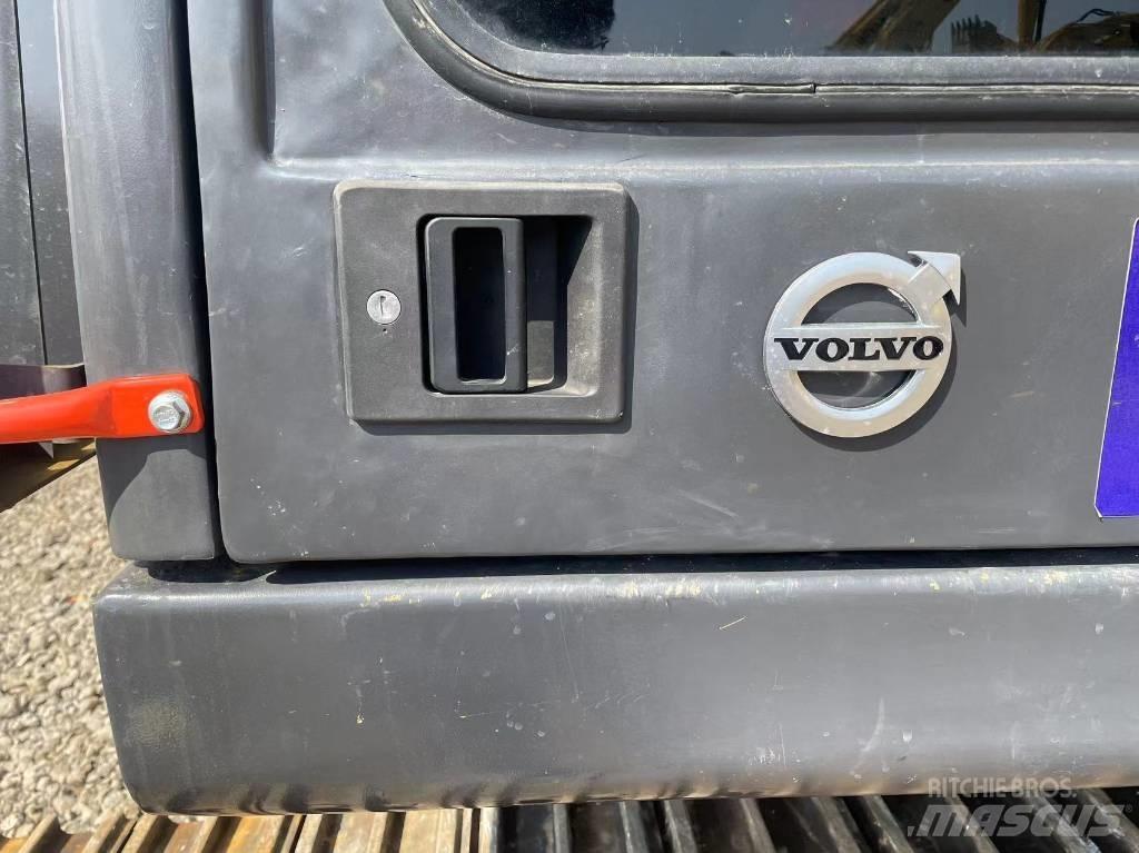 Volvo ec240 Екскаватори з великим вилітом