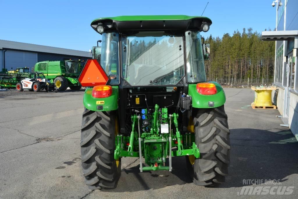 John Deere 5058E Трактори