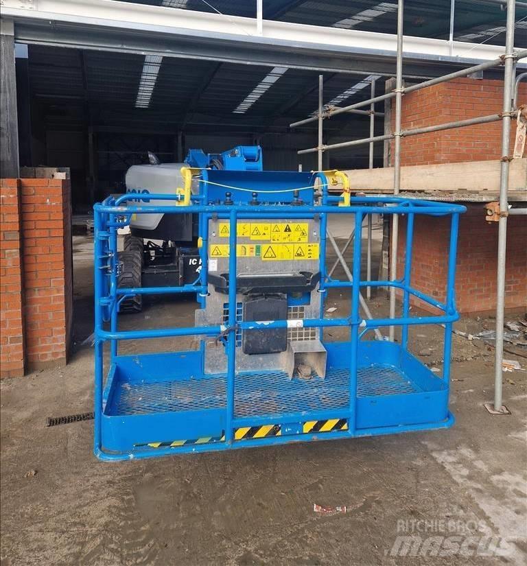 Genie Z 45/25 XC Колінчаті підйомники