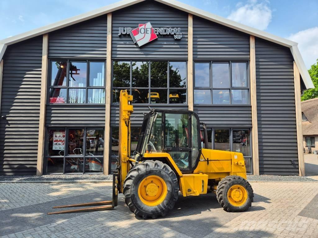 JCB 926 Навантажувачі підвищеної прохідності