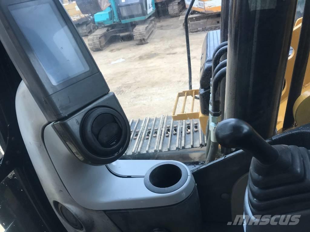 CAT 320 D L Гусеничні екскаватори