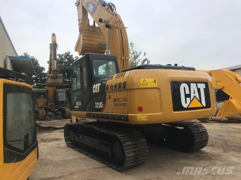 CAT 320 D L Гусеничні екскаватори
