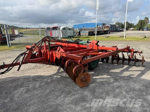 Kverneland 5 M Дискові борони
