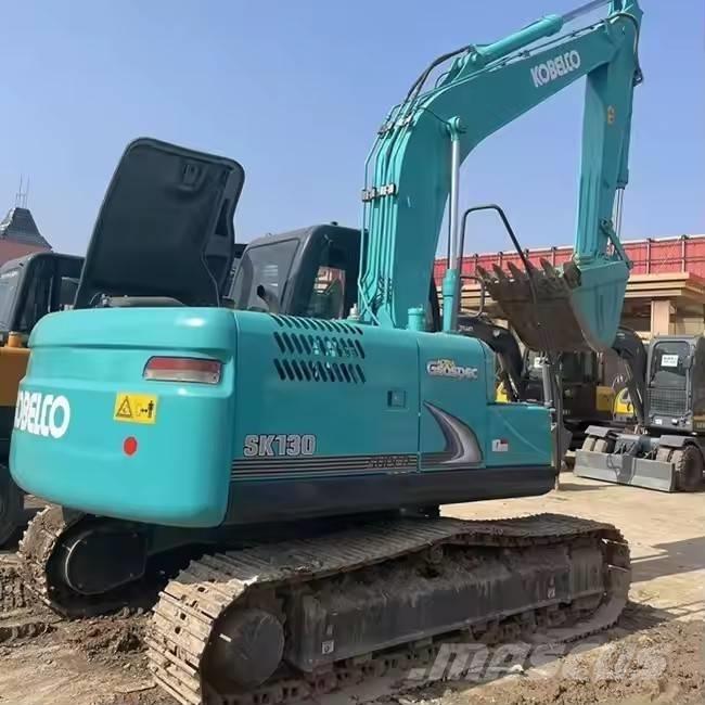 Kobelco Sk130 Гусеничні екскаватори
