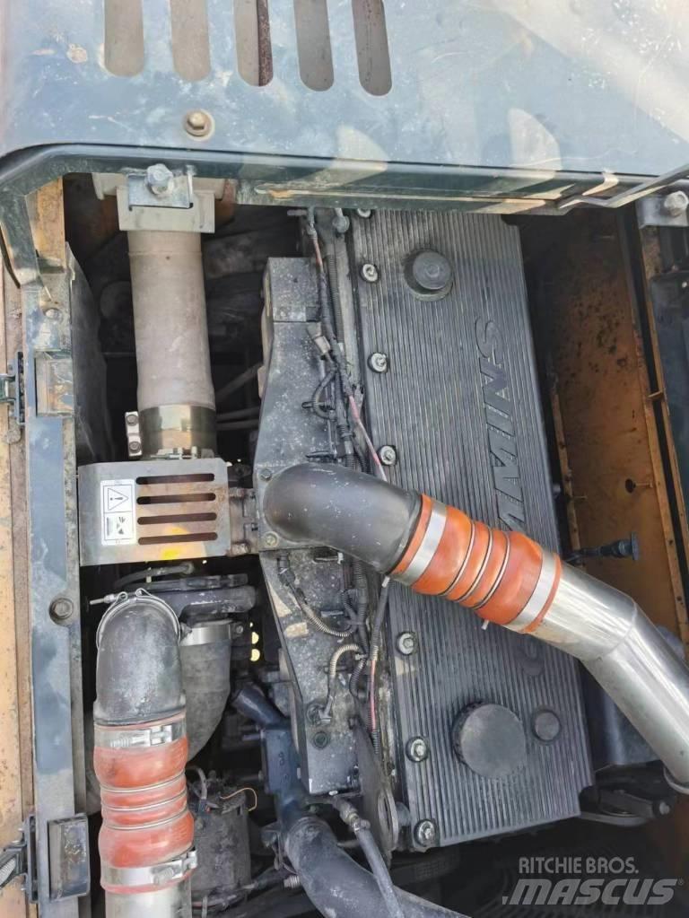 Hyundai R485LVS Гусеничні екскаватори