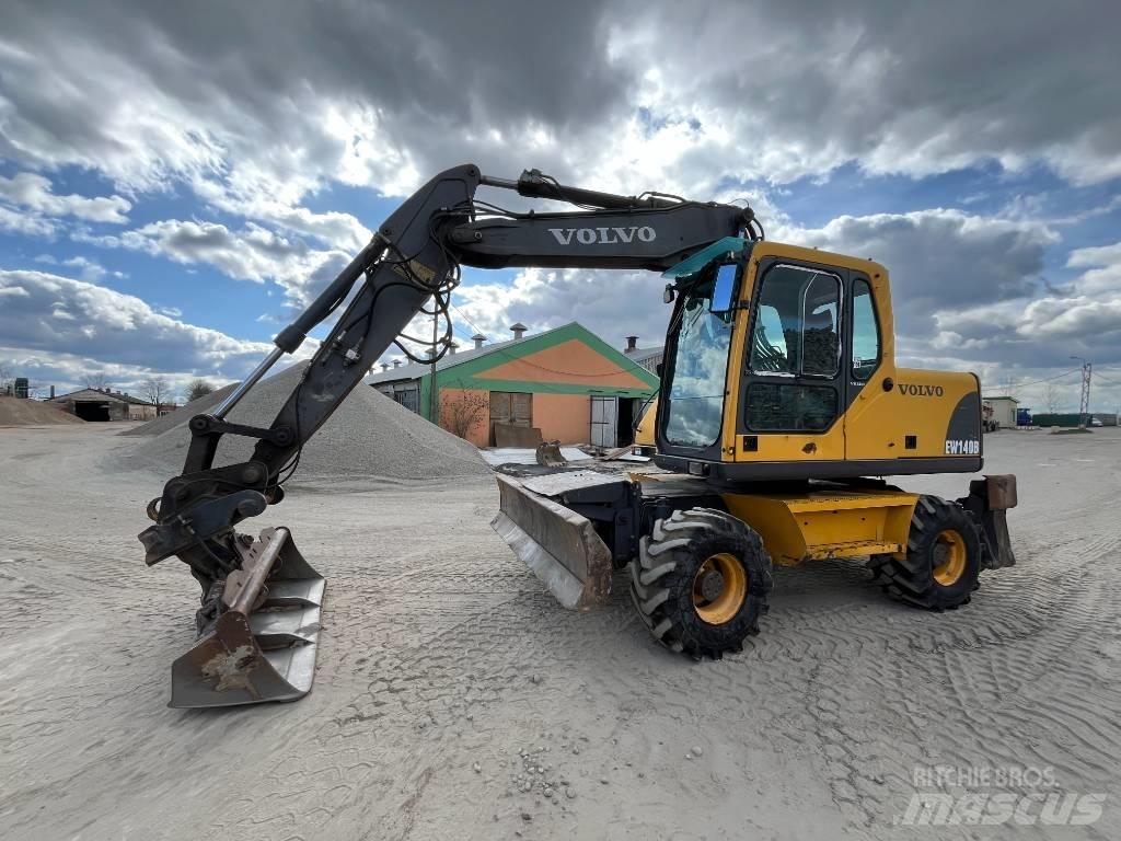 Volvo EW 140 B Колісні екскаватори