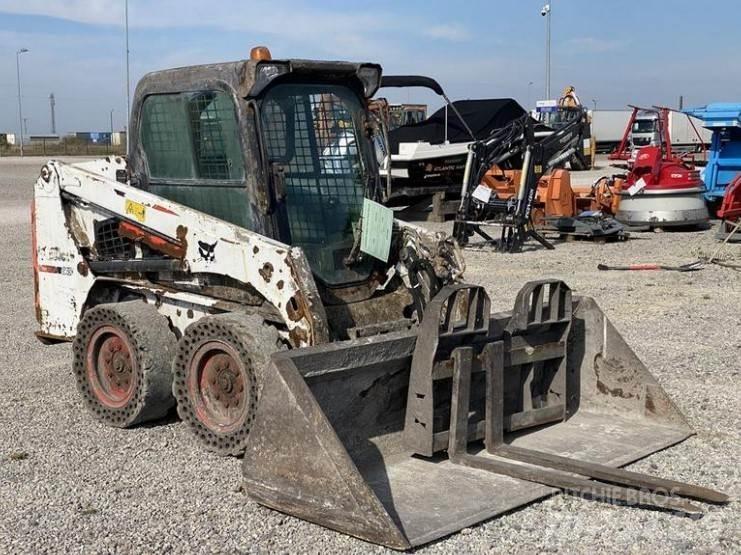 Bobcat S450 Трельовочні трактора
