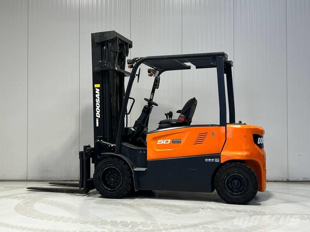 Doosan B50XC-7 Електронавантажувачі