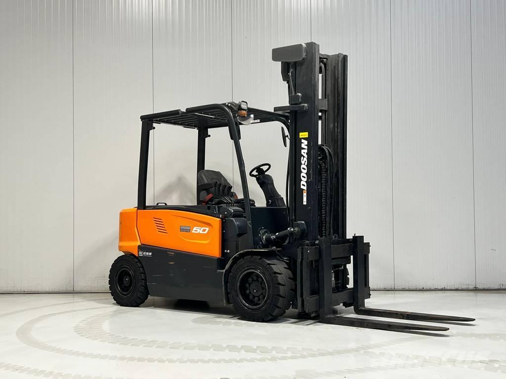 Doosan B50XC-7 Електронавантажувачі