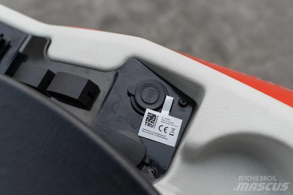 Manitou MLA4-50H Малі навантажувачі
