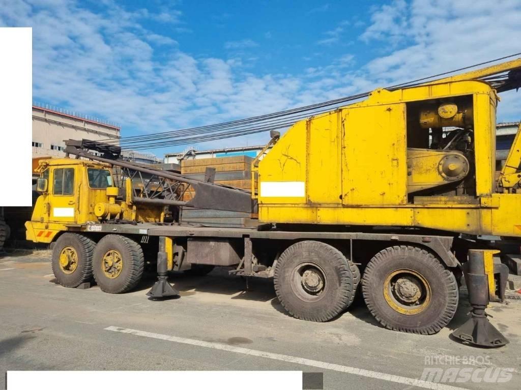 American 4460 Гусеничні крани