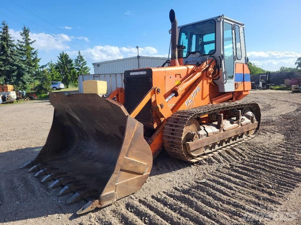Fiat-Hitachi FL175 Гусеничні вантажники