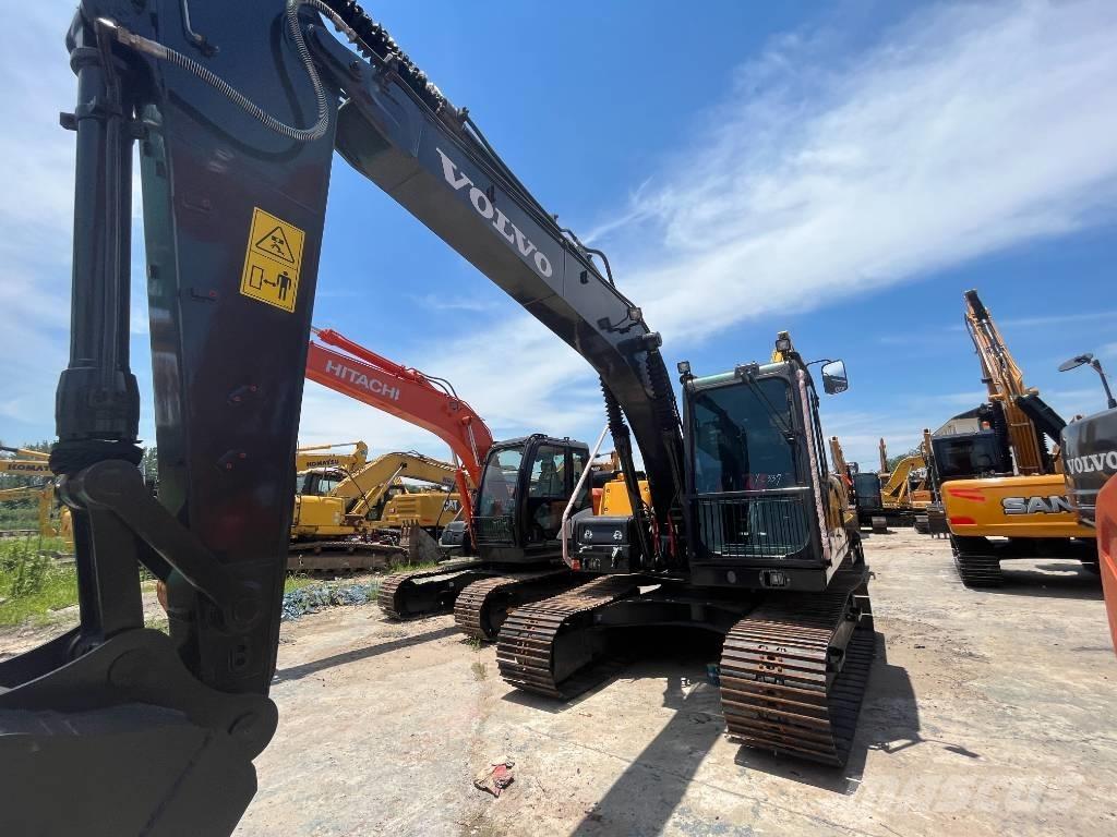 Volvo EC 140 Гусеничні екскаватори