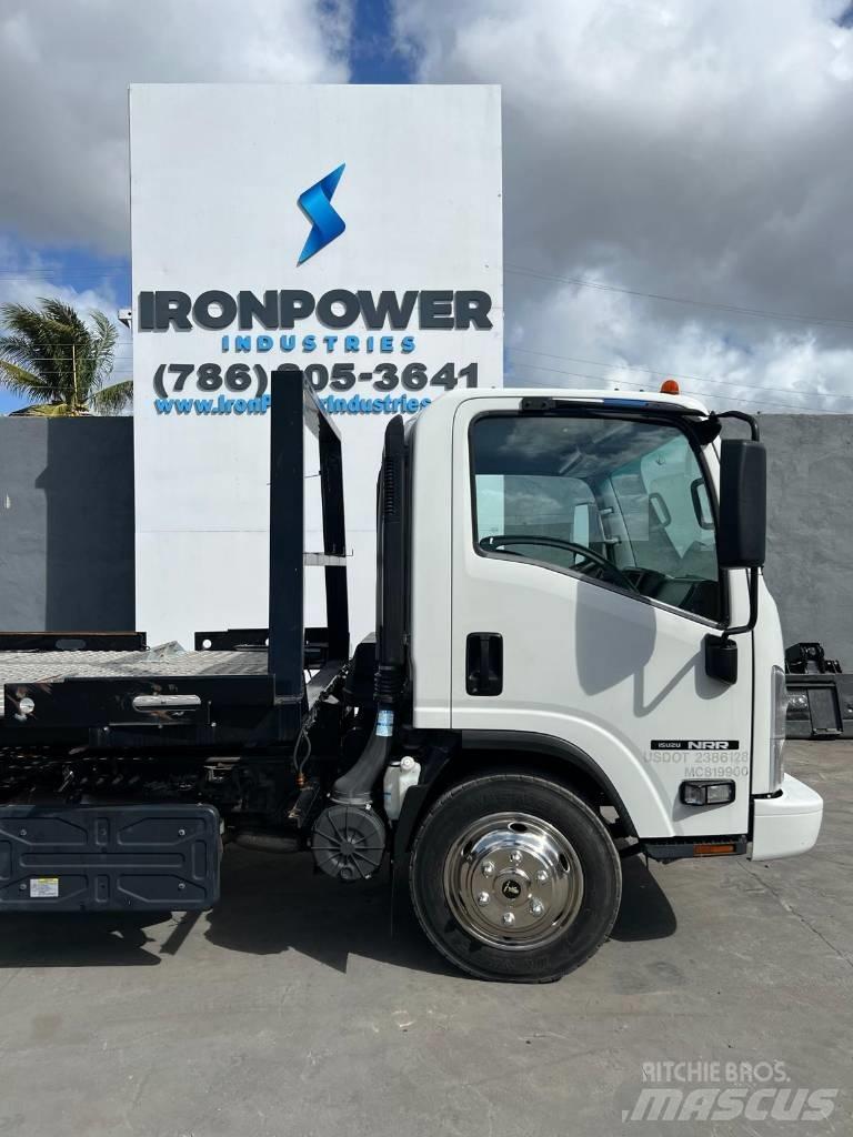 Isuzu NRR 4X2 Контейнеровози