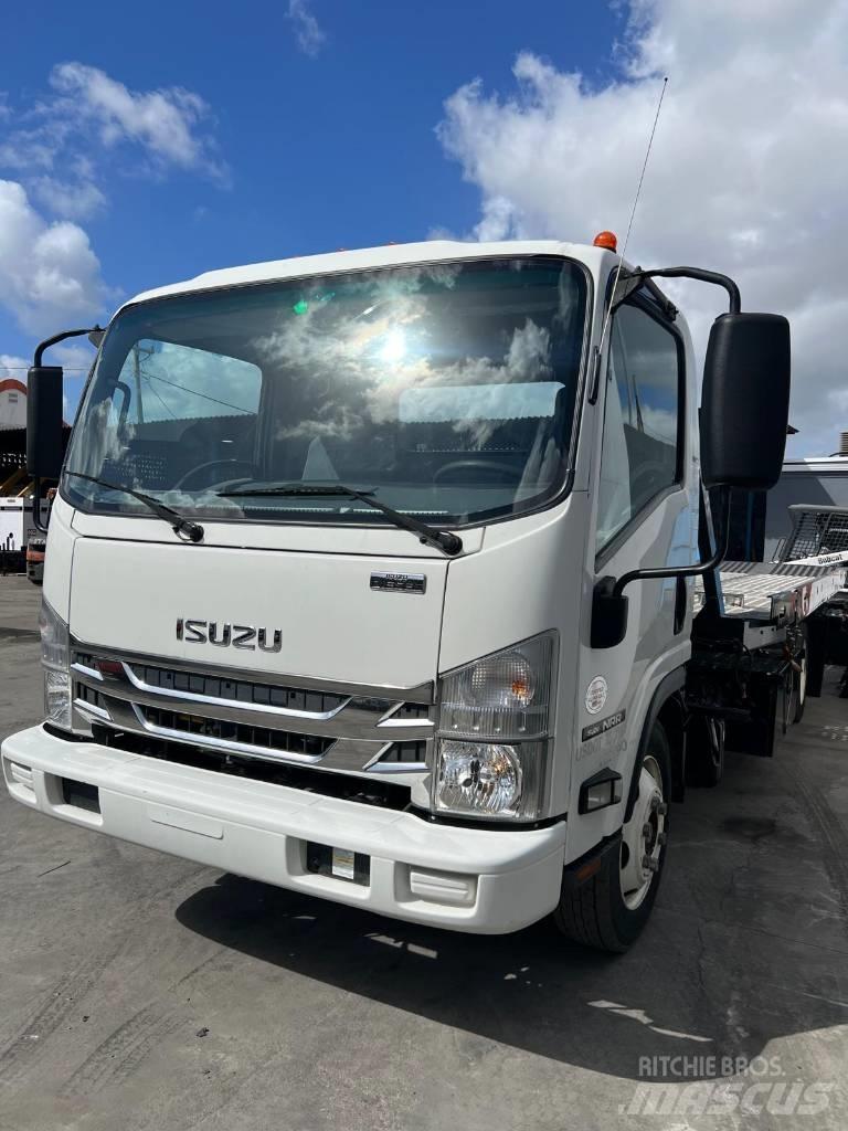 Isuzu NRR 4X2 Контейнеровози