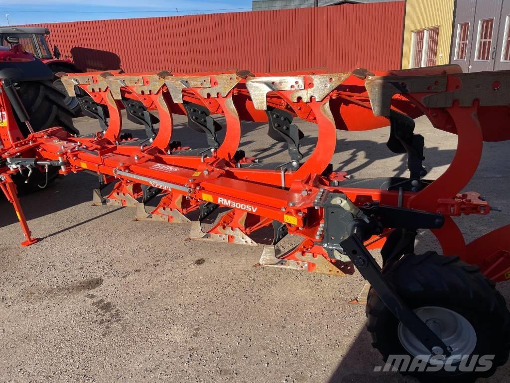 Kubota RM 3005 V Реверсивні плуги
