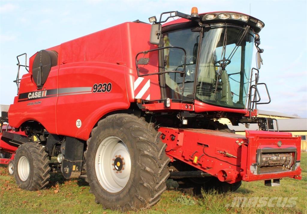 Case IH AF 9230 Зернозбиральні комбайни