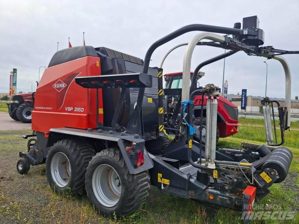 Kuhn VBP 2160 OC 23 Рулонні прес-підбирачі