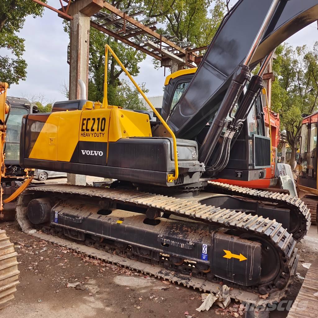 Volvo EC 210 D Гусеничні екскаватори
