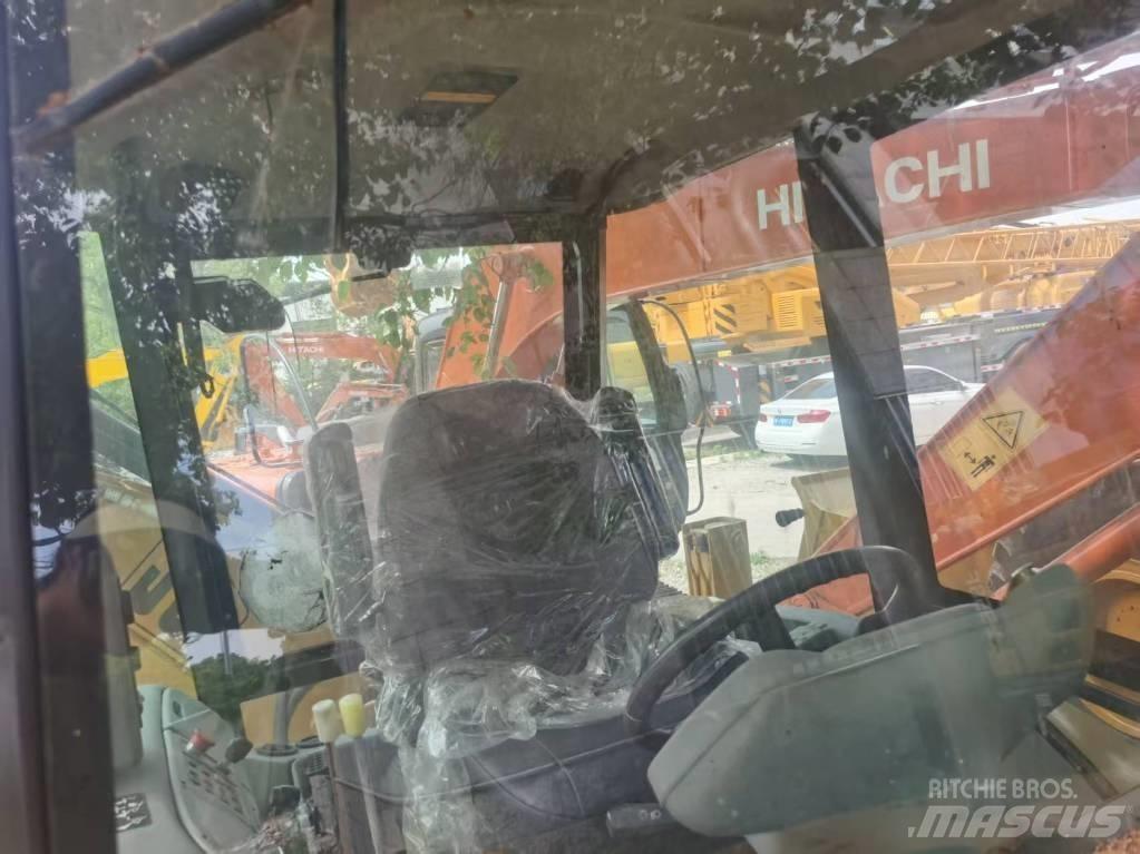 JCB 4 CX Екскаватори-навантажувачі
