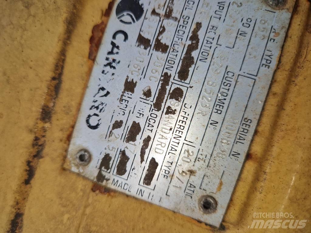 Carraro 852FR Осі
