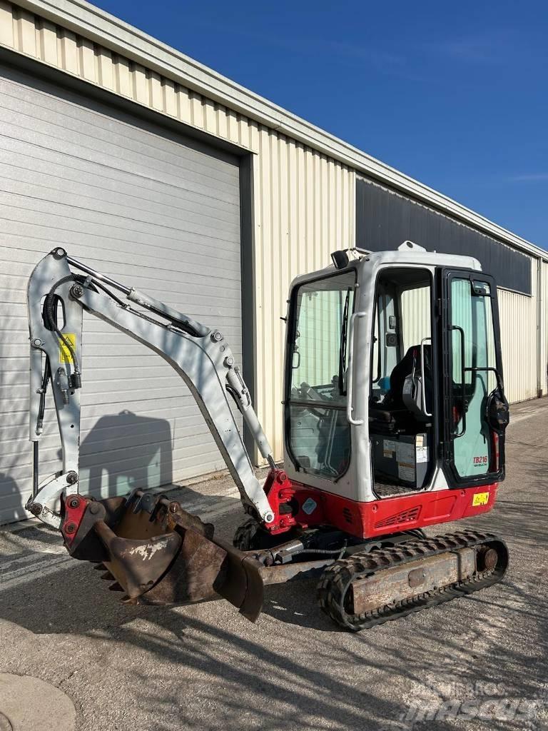 Takeuchi TB216 Міні-екскаватори < 7т