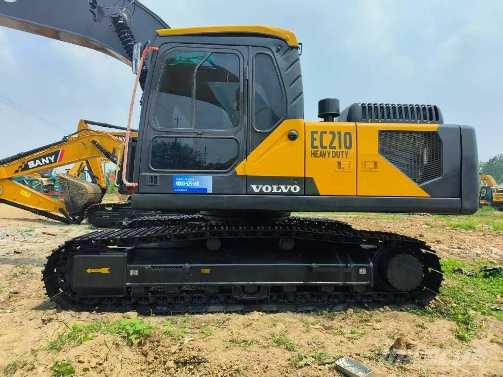 Volvo EC 210 Гусеничні екскаватори