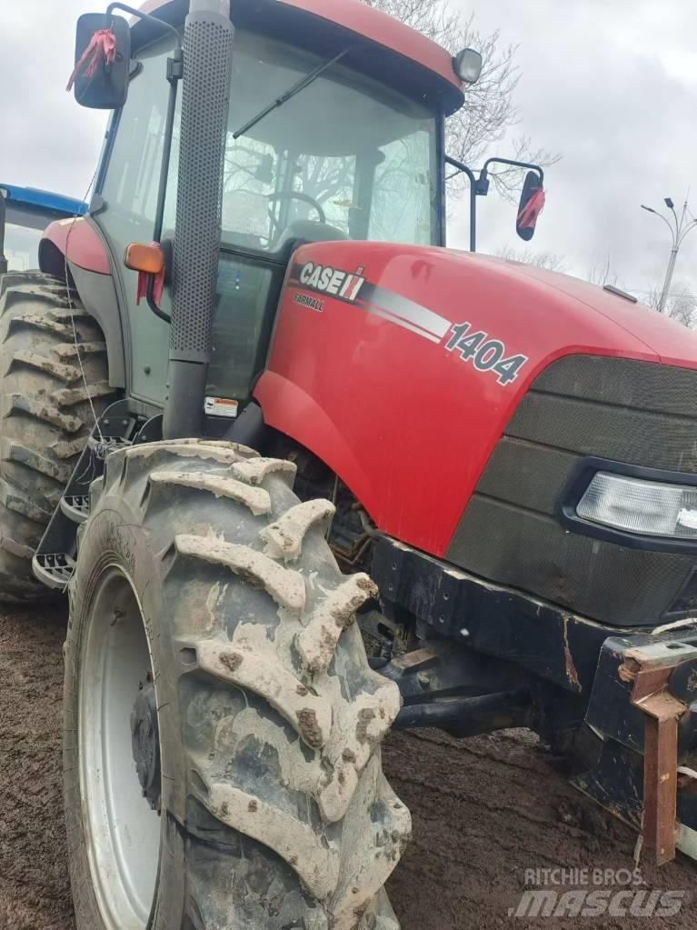 Case IH FARMALL 1404 Трактори