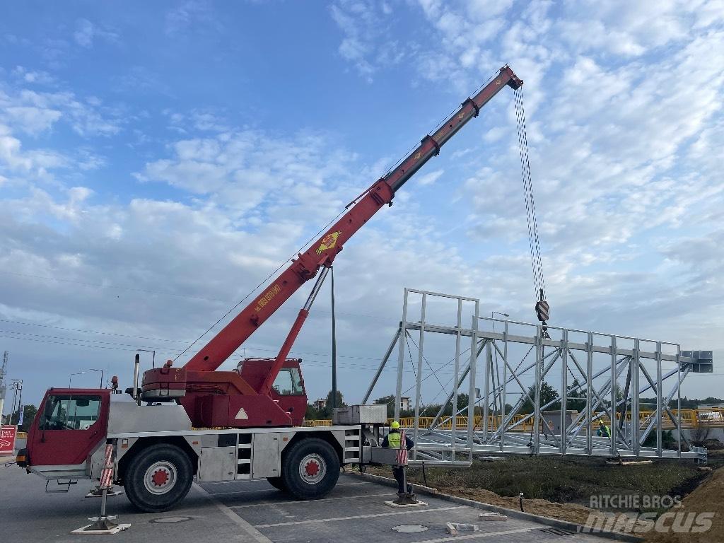 Liebherr LTM 1030 автокрани