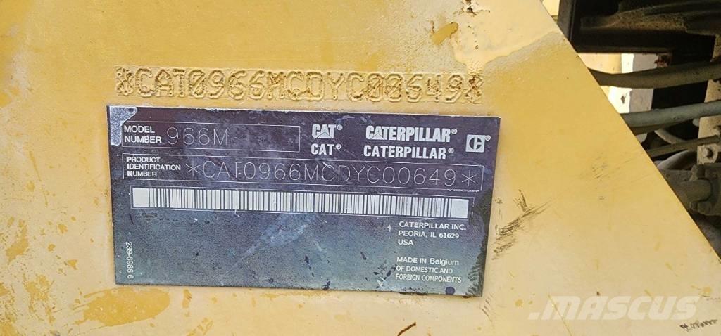 CAT 966 M Фронтальні навантажувачі