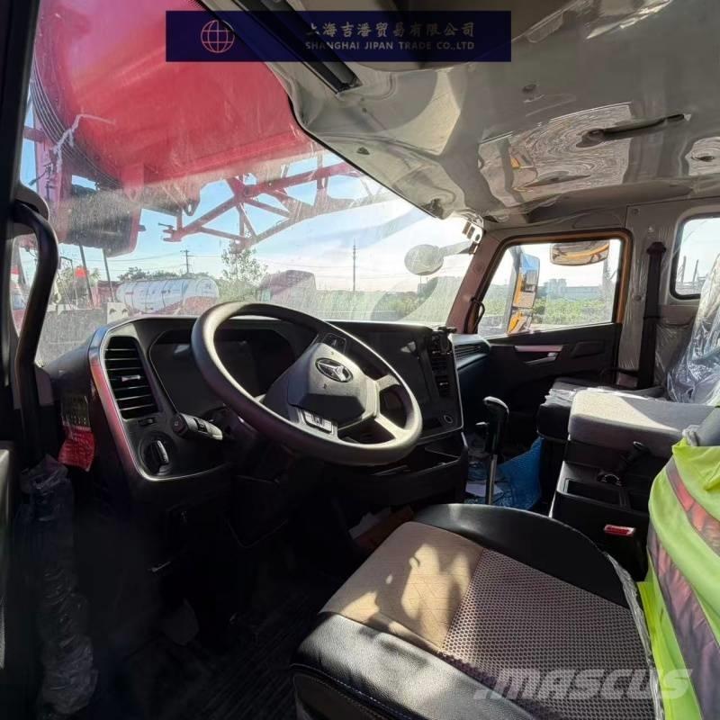 Sany SCT1000C автокрани