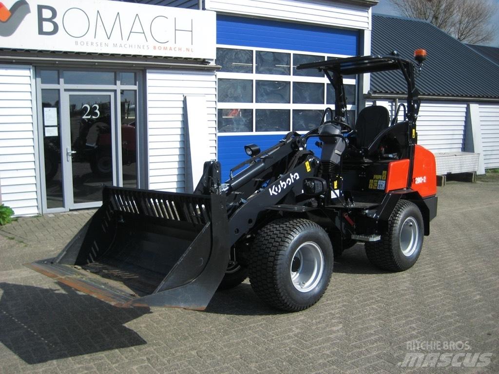 Kubota RT280-2 Фронтальні навантажувачі
