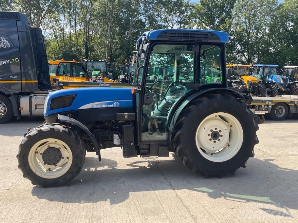 New Holland T 4050 F Трактори