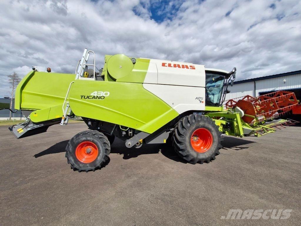 CLAAS Tucano 430 Зернозбиральні комбайни